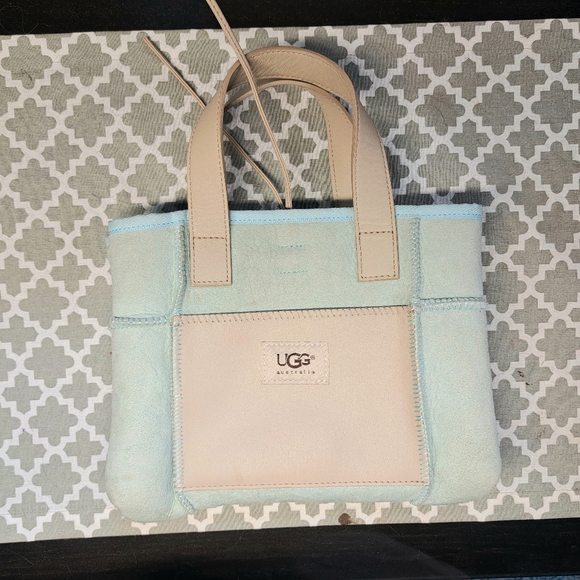 Ugg purse. Small, Super cute - Picture 9 of 9
